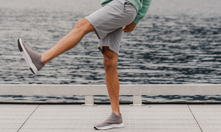 What Color Shoes with Grey Pants: Top Picks