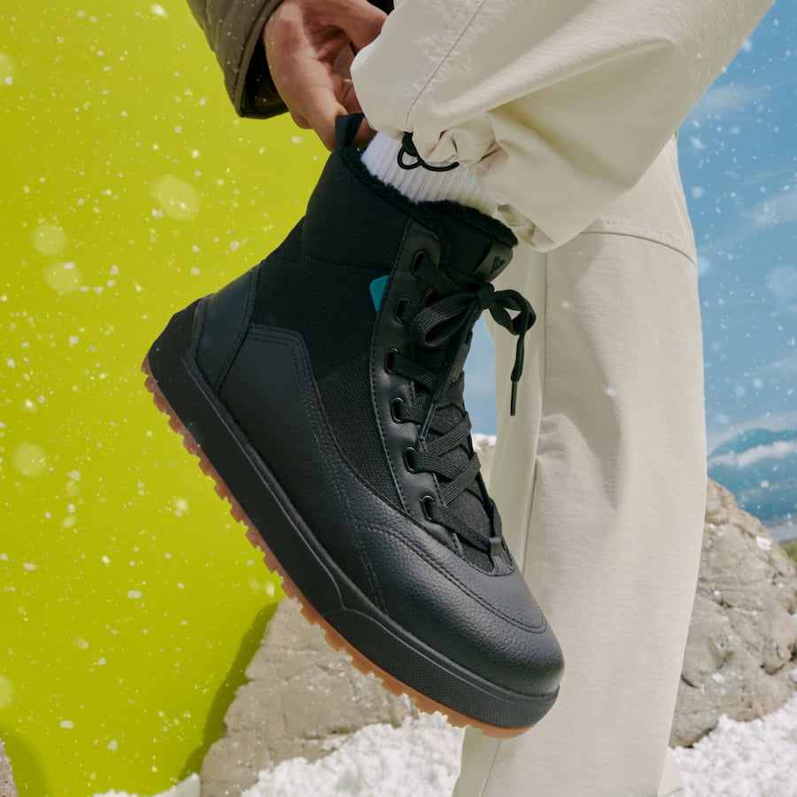 Asphalt Black/Gum